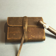 Load image into Gallery viewer, Bandolier